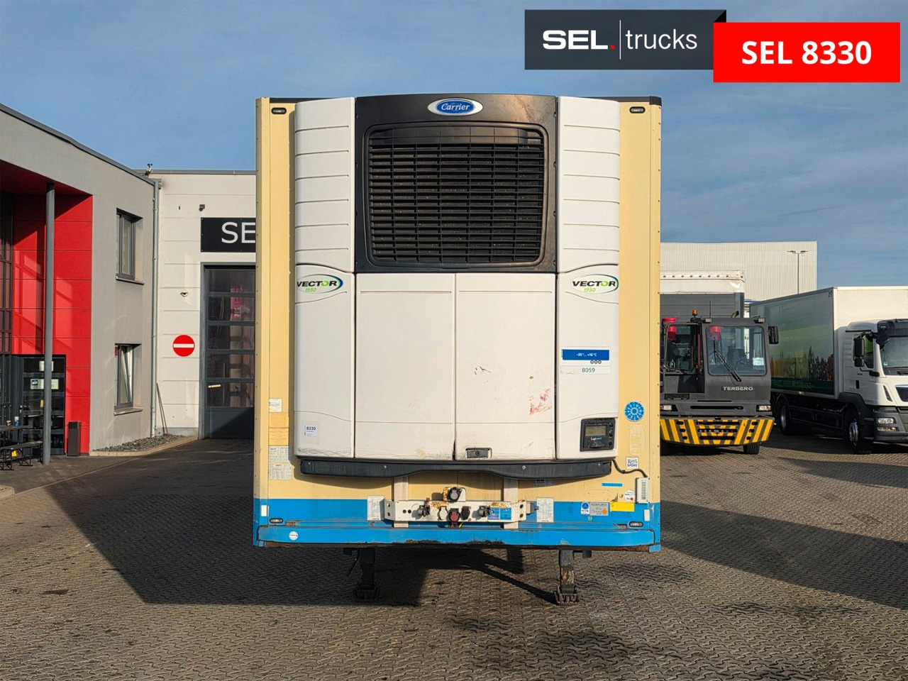 Schmitz Cargobull SKO 24/L - 13.4 FP 45 COOL /Doppelstock /Rolltor - Refrigerator semi-trailer: picture 2 Schmitz Cargobull SKO 24/L - 13.4 FP 45 COOL /Doppelstock /Rolltor - Refrigerator semi-trailer: picture 2