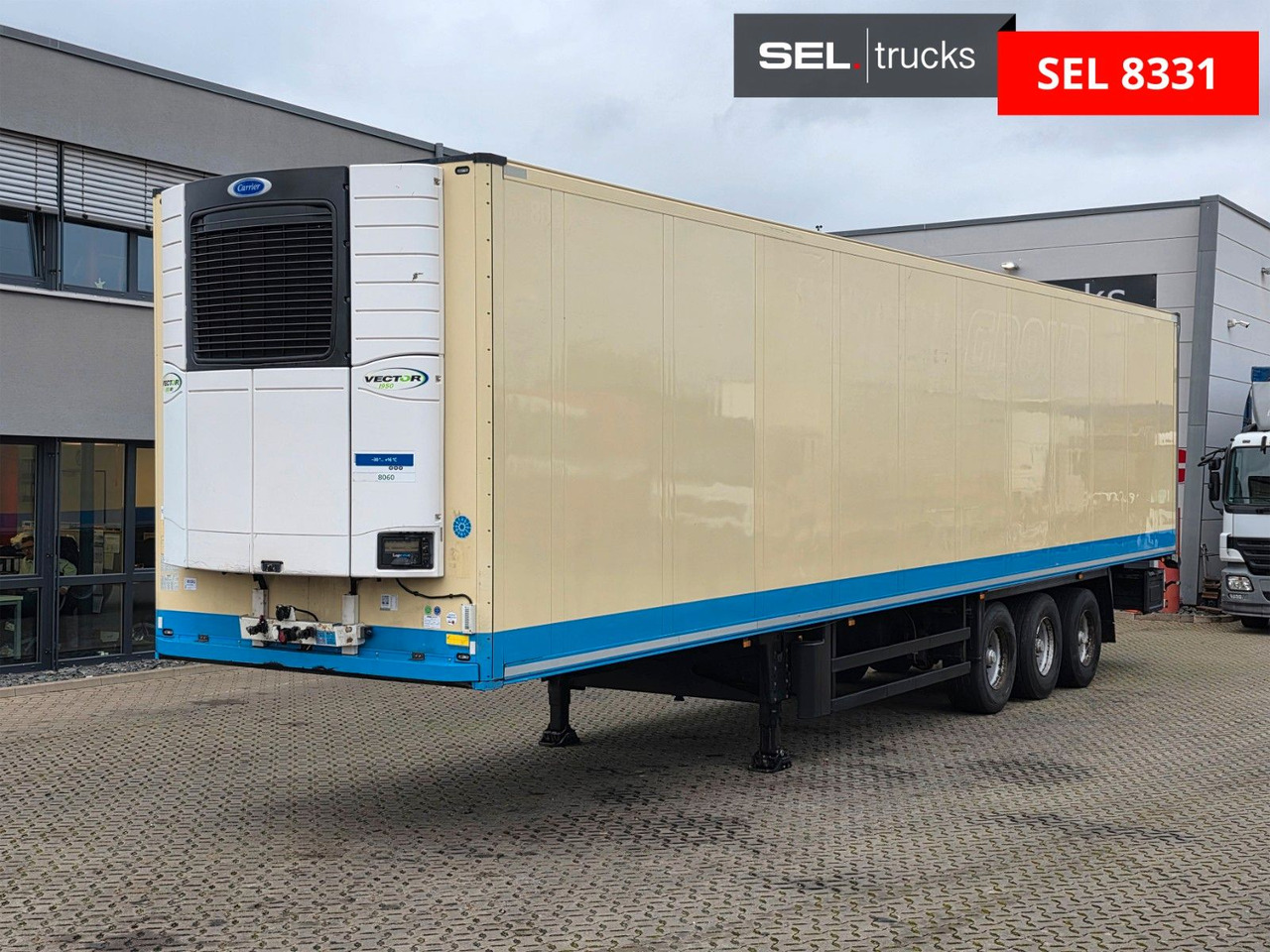 Schmitz Cargobull SKO 24/L 13.4 FP 45 COOL / Doppelstock / Rolltor - Refrigerator semi-trailer: picture 2 Schmitz Cargobull SKO 24/L 13.4 FP 45 COOL / Doppelstock / Rolltor - Refrigerator semi-trailer: picture 2