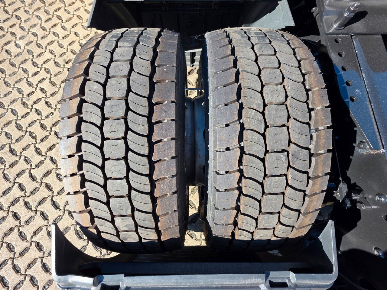 Tractor unit MAN TGX 18.460 4x2 LLS-U / Retarder / ADR AT: picture 29