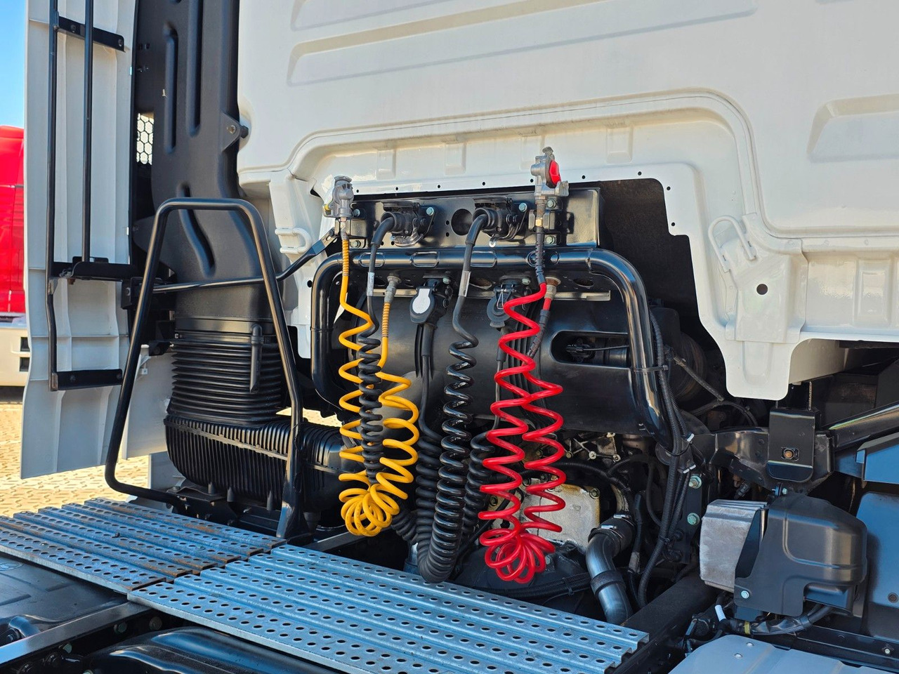 Tractor unit MAN TGX 18.460 4x2 LLS-U / Retarder / ADR AT: picture 11