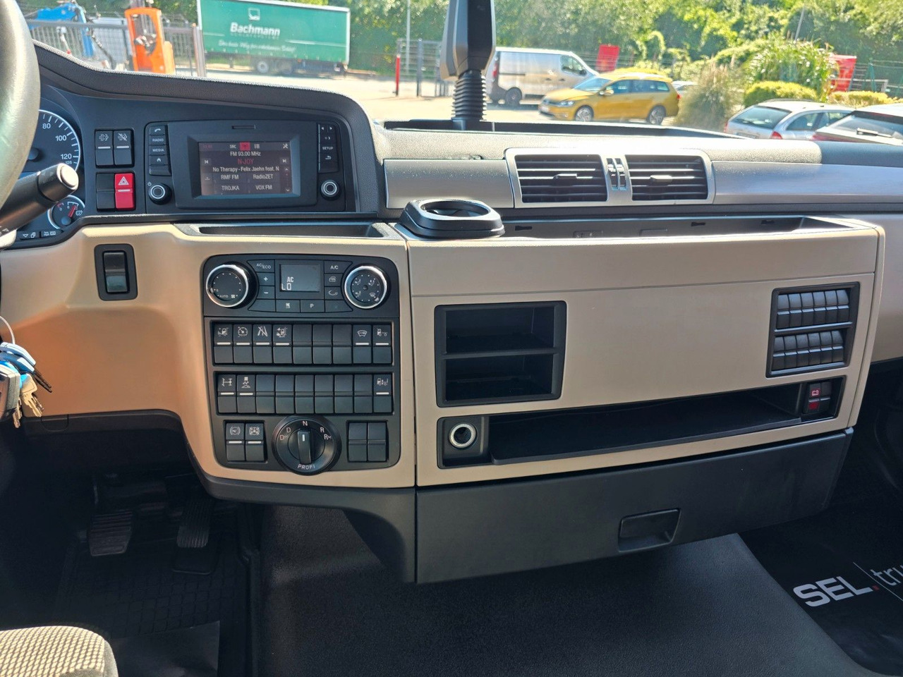 Tractor unit MAN TGX 18.460 4x2 LLS-U / Retarder / ADR AT: picture 24