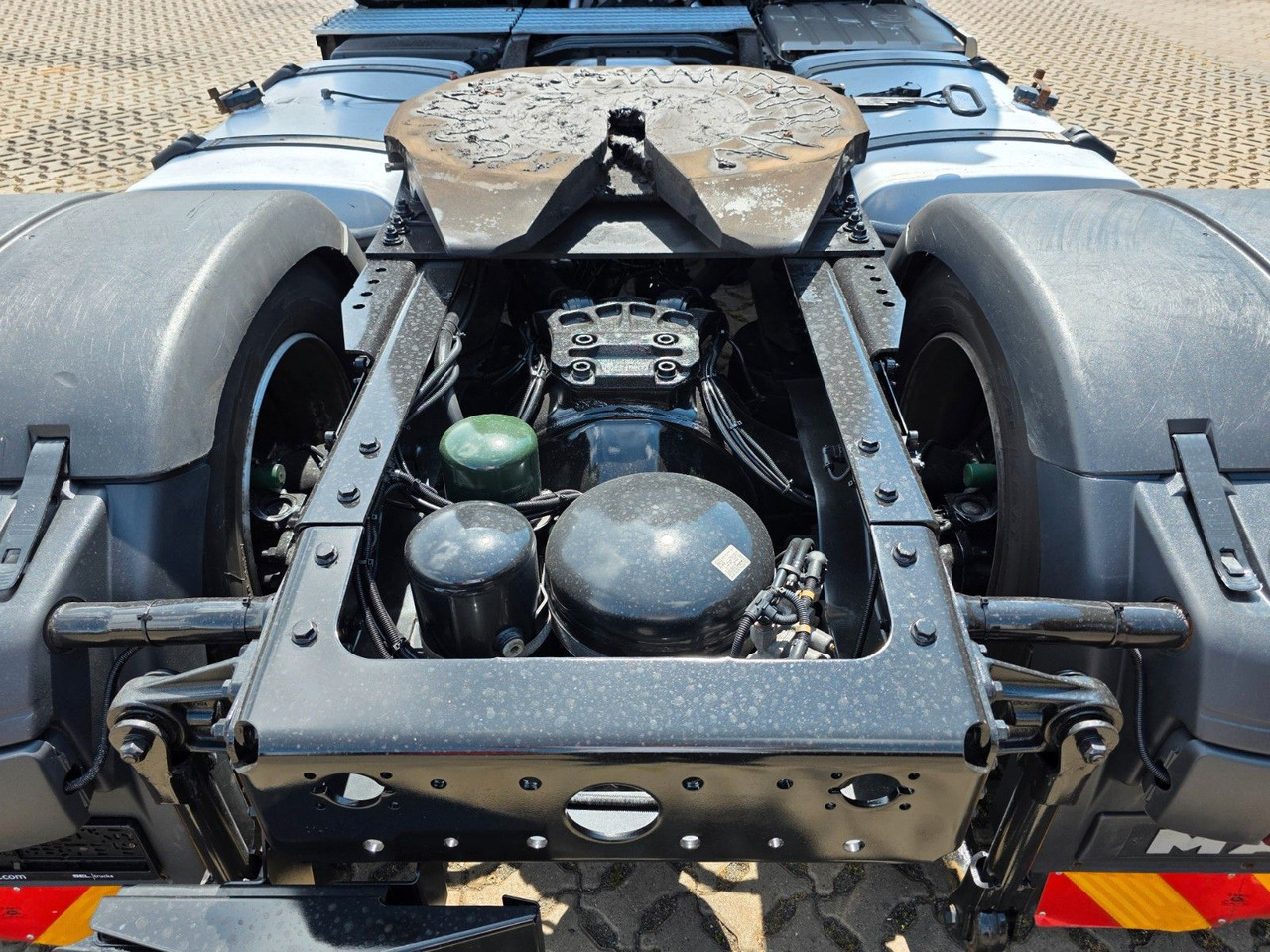 Tractor unit MAN TGX 18.500 4X2 LLS-U / Retarder / ADR AT: picture 9