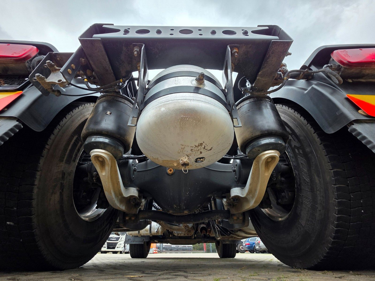 Tractor unit Volvo FH 460 / Nebenabtrieb / Kipphydraulik: picture 21 Tractor unit Volvo FH 460 / Nebenabtrieb / Kipphydraulik: picture 21