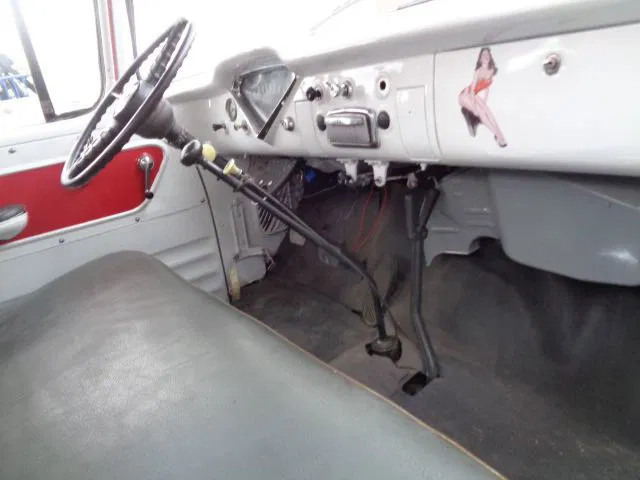 Chevrolet 4 TONNER on lease Chevrolet 4 TONNER: picture 10 Chevrolet 4 TONNER on lease Chevrolet 4 TONNER: picture 10