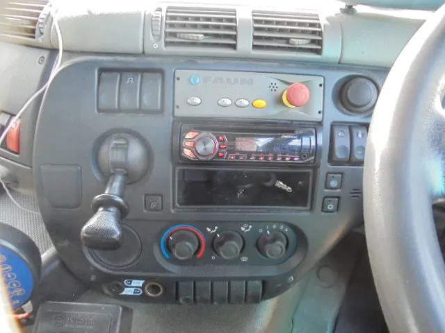 Garbage truck DAF FAN CF250 6X2 EEV: picture 15