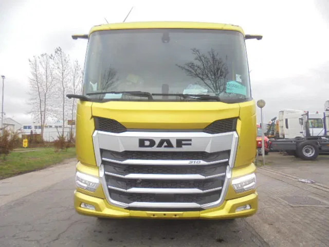 DAF XD 310 NEW UNUSED DEMO - Cab chassis truck: picture 2 DAF XD 310 NEW UNUSED DEMO - Cab chassis truck: picture 2