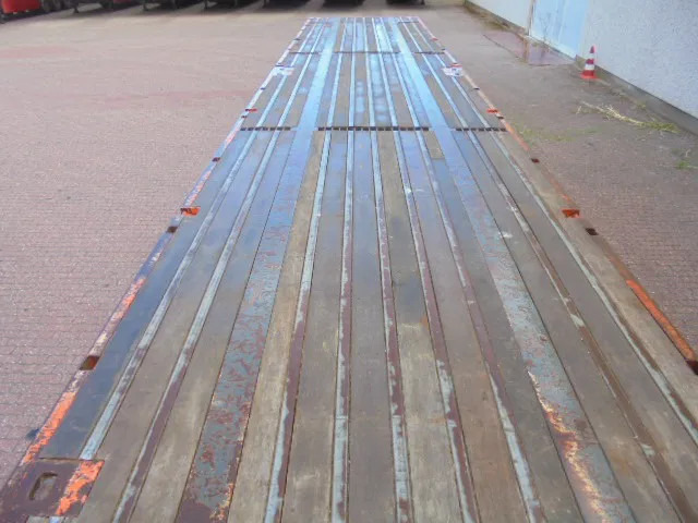 Floor FLO 12-27 NL KENTEKEN MET APK - Container transporter/ Swap body trailer: picture 5 Floor FLO 12-27 NL KENTEKEN MET APK - Container transporter/ Swap body trailer: picture 5