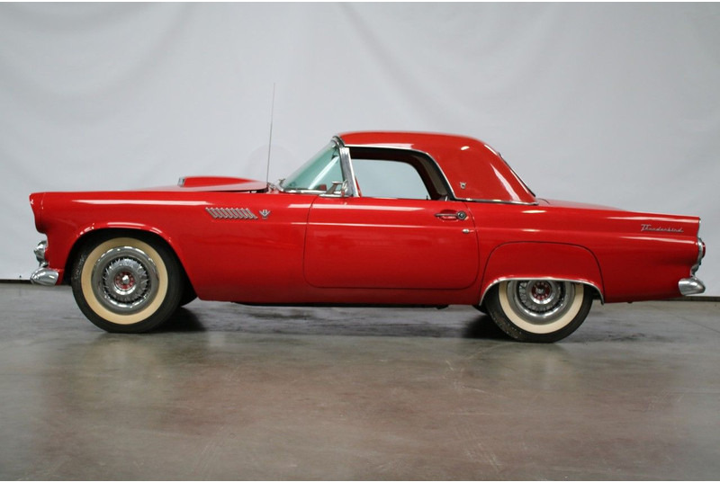 Ford Thunderbird V8 - Car: picture 2 Ford Thunderbird V8 - Car: picture 2