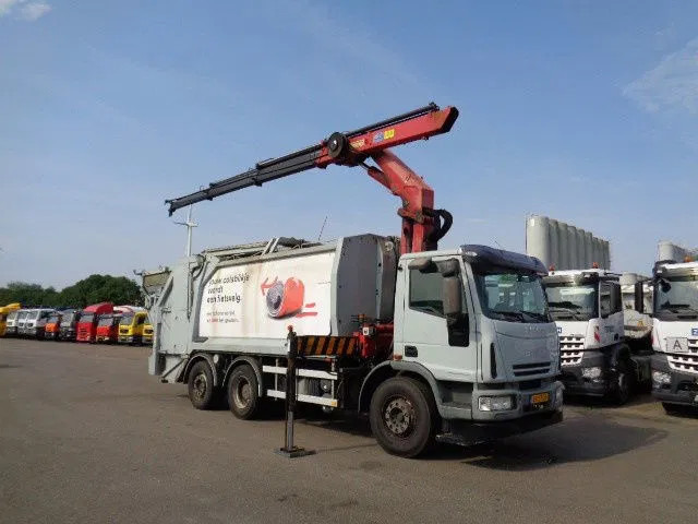 Iveco C3127N - Garbage truck: picture 3 Iveco C3127N - Garbage truck: picture 3