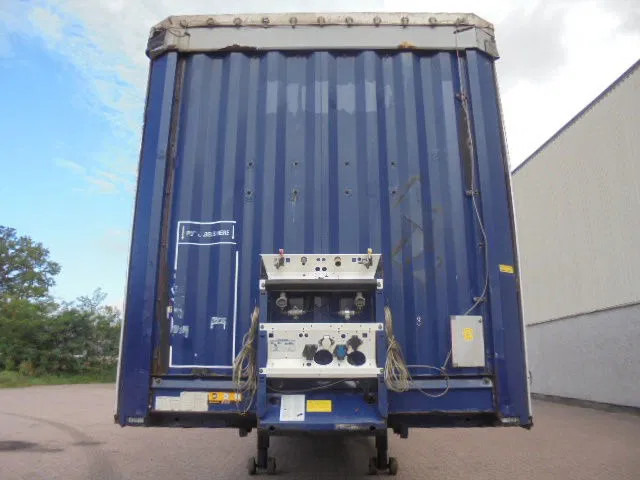 Krone SD NL KENTEKEN BPW TROMMEL ASSEN 35 IN STOCK BLACK FRYDAY SELL - Curtainsider semi-trailer: picture 2 Krone SD NL KENTEKEN BPW TROMMEL ASSEN 35 IN STOCK BLACK FRYDAY SELL - Curtainsider semi-trailer: picture 2