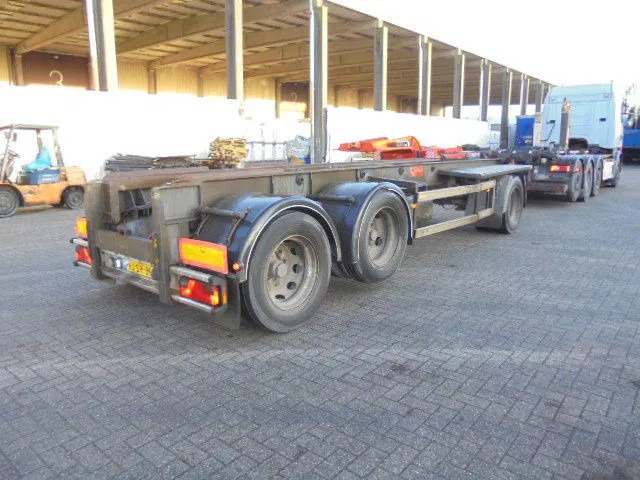 Ligthart 1018 BR NL KENTEKEN TOT APK 11-2025 - Container transporter/ Swap body trailer: picture 4 Ligthart 1018 BR NL KENTEKEN TOT APK 11-2025 - Container transporter/ Swap body trailer: picture 4