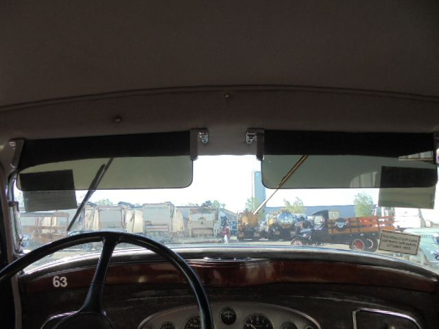 Coupe Lincoln Victoria Coupe Victoria Coupe v8: picture 11 Coupe Lincoln Victoria Coupe Victoria Coupe v8: picture 11