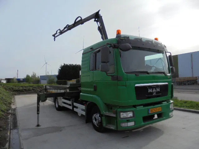 MAN TGL 12.220 NL TRUCK - Crane truck: picture 4 MAN TGL 12.220 NL TRUCK - Crane truck: picture 4