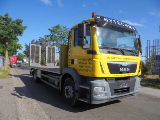 MAN TGM 18.340 - Autotransporter truck: picture 3 MAN TGM 18.340 - Autotransporter truck: picture 3