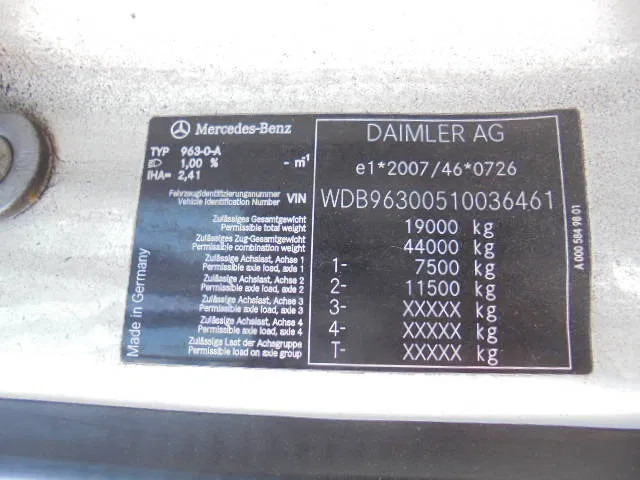 Autotransporter truck Mercedes-Benz Actros 2340 LL: picture 16
