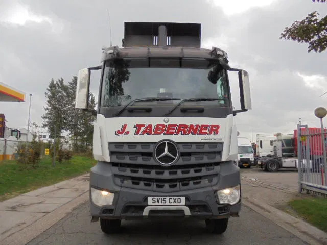 Mercedes-Benz Arocs 3243 K 8X4 - Tipper: picture 2 Mercedes-Benz Arocs 3243 K 8X4 - Tipper: picture 2