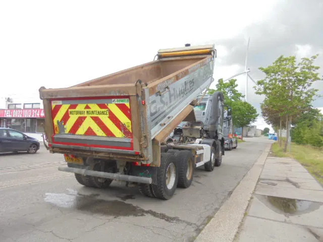 Tipper Mercedes-Benz Arocs 3340 8X4: picture 9 Tipper Mercedes-Benz Arocs 3340 8X4: picture 9