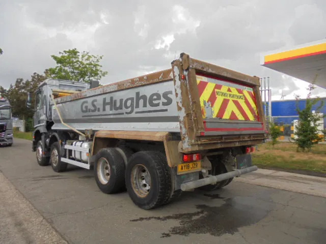 Tipper Mercedes-Benz Arocs 3340 8X4: picture 7 Tipper Mercedes-Benz Arocs 3340 8X4: picture 7