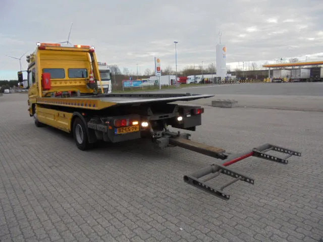 Mercedes-Benz Atego 1224 240 PS NL TRUCK - Tow truck: picture 4 Mercedes-Benz Atego 1224 240 PS NL TRUCK - Tow truck: picture 4