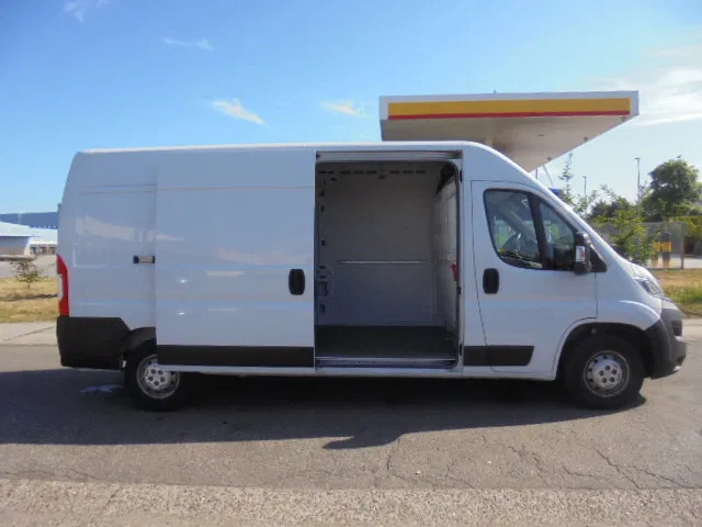 Opel Movano L3H2 2.2L BLUE HDI 140 - Panel van: picture 4 Opel Movano L3H2 2.2L BLUE HDI 140 - Panel van: picture 4