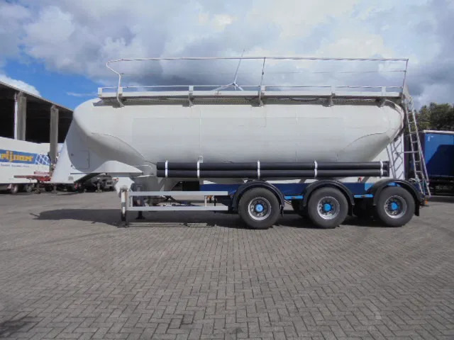 SPITZER BP SF 50 - Tank semi-trailer: picture 2 SPITZER BP SF 50 - Tank semi-trailer: picture 2