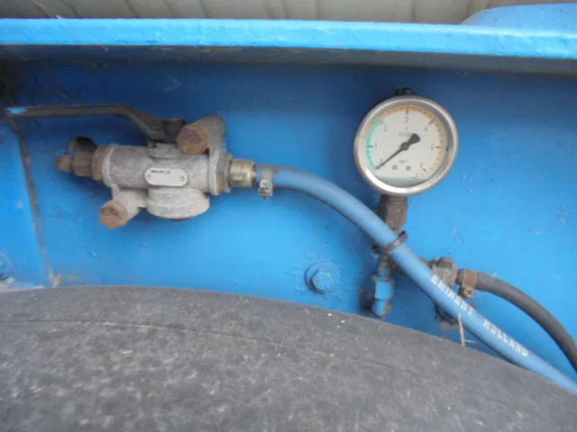 Tank semi-trailer SPITZER EUROVRAC BP SK50: picture 14