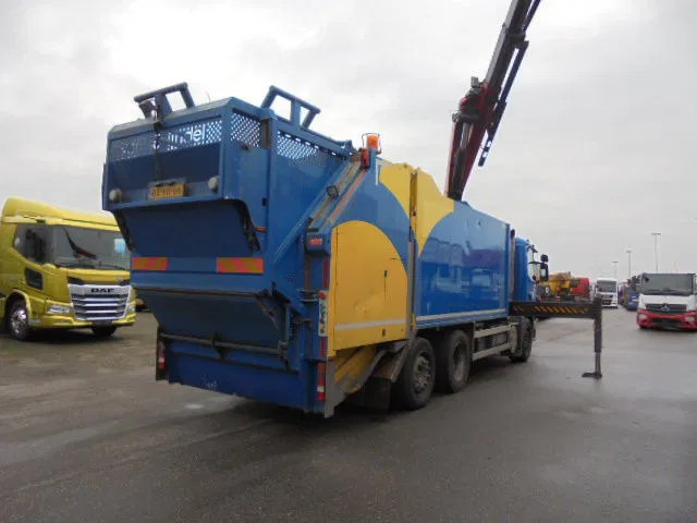 Scania P280 B 6X2 - Garbage truck: picture 5 Scania P280 B 6X2 - Garbage truck: picture 5