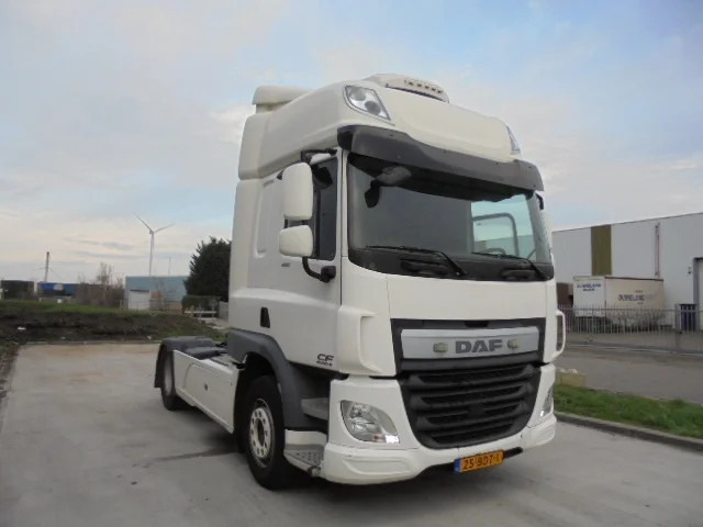 DAF CF 400 CF85-400 - Tractor unit: picture 3 DAF CF 400 CF85-400 - Tractor unit: picture 3