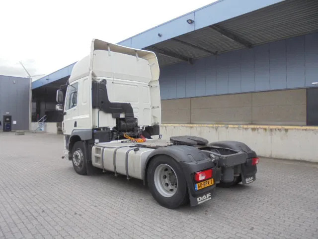 DAF CF 400 NL TRUCK - Tractor unit: picture 4 DAF CF 400 NL TRUCK - Tractor unit: picture 4