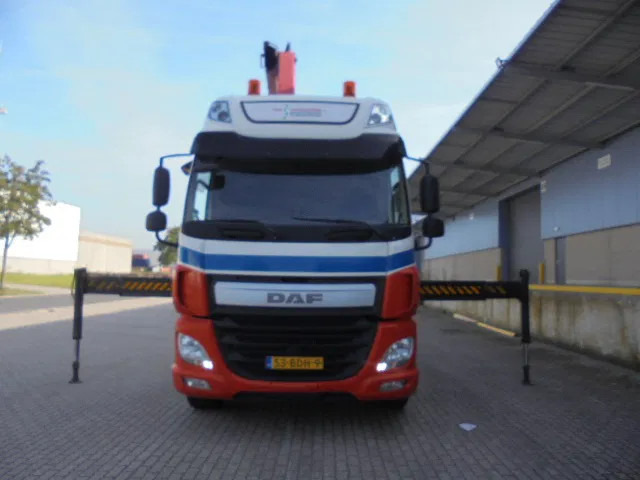 DAF CF 440 EURO 6 - Tractor unit: picture 3 DAF CF 440 EURO 6 - Tractor unit: picture 3