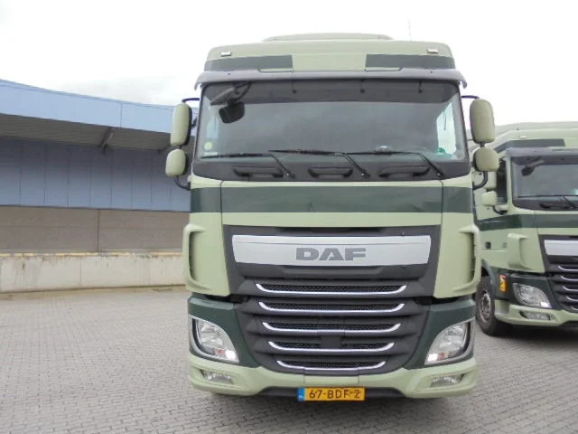 DAF XF 410 - Tractor unit: picture 2 DAF XF 410 - Tractor unit: picture 2