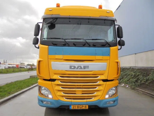 DAF XF 440 ADR UITVOERING - Tractor unit: picture 2 DAF XF 440 ADR UITVOERING - Tractor unit: picture 2
