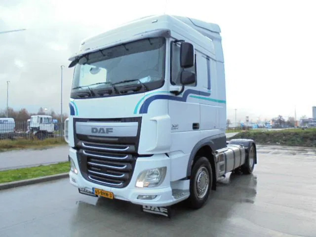 DAF XF 440 - Tractor unit: picture 1 DAF XF 440 - Tractor unit: picture 1