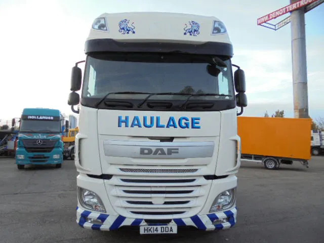 DAF XF 460 6X2 RHD - Tractor unit: picture 2 DAF XF 460 6X2 RHD - Tractor unit: picture 2