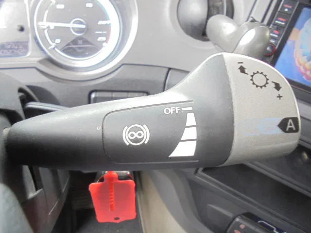 Tractor unit DAF XF 530 SSC INTARDER: picture 18