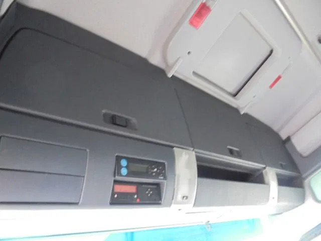 Tractor unit MAN TGX 26-480 XXL: picture 12