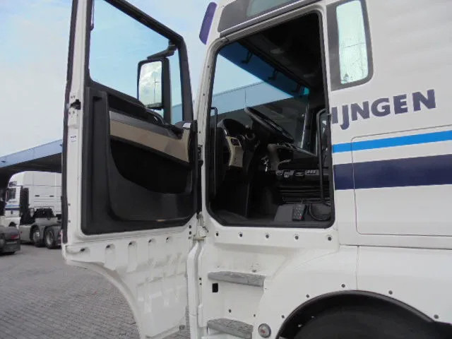 Tractor unit MAN TGX 26-500 XXL NEW TYPE TACHO: picture 10