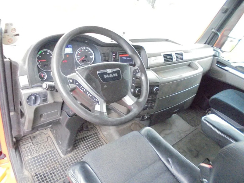 Tractor unit MAN TGX 440: picture 9