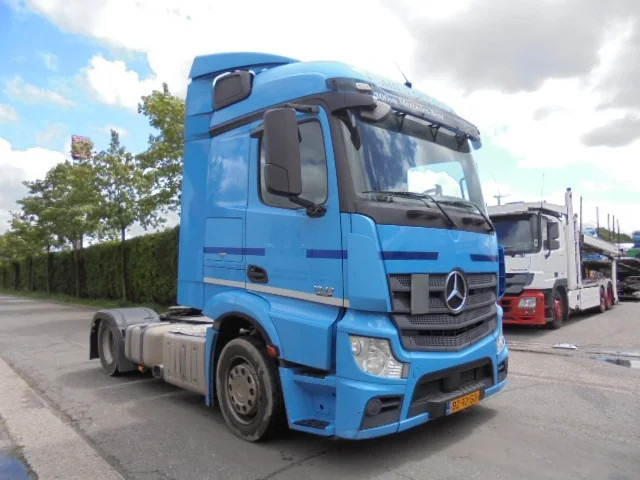 Mercedes-Benz Actros 1842 LS - Tractor unit: picture 3 Mercedes-Benz Actros 1842 LS - Tractor unit: picture 3