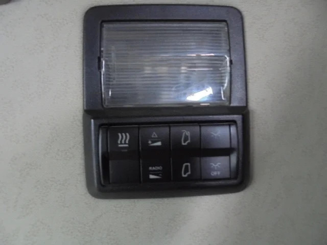 Tractor unit Mercedes-Benz Actros 1842 LS EUR6 10X: picture 15