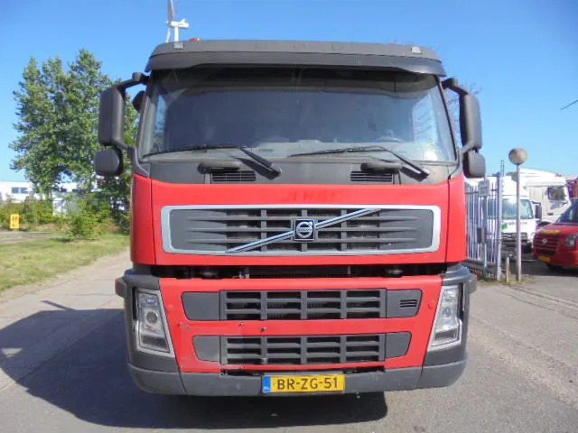 Volvo FM 380 6X2 NL TRUCK - Tractor unit: picture 2 Volvo FM 380 6X2 NL TRUCK - Tractor unit: picture 2