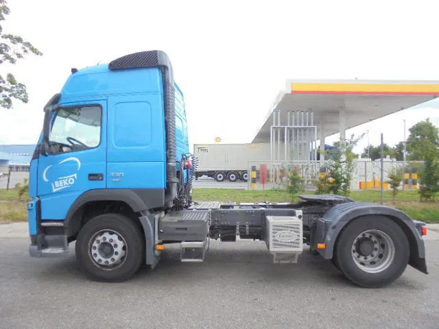 Volvo FM FM 330 TRS KOELUNIT NL TRUCK TUV-APK 19-12-2025 - Tractor unit: picture 2 Volvo FM FM 330 TRS KOELUNIT NL TRUCK TUV-APK 19-12-2025 - Tractor unit: picture 2