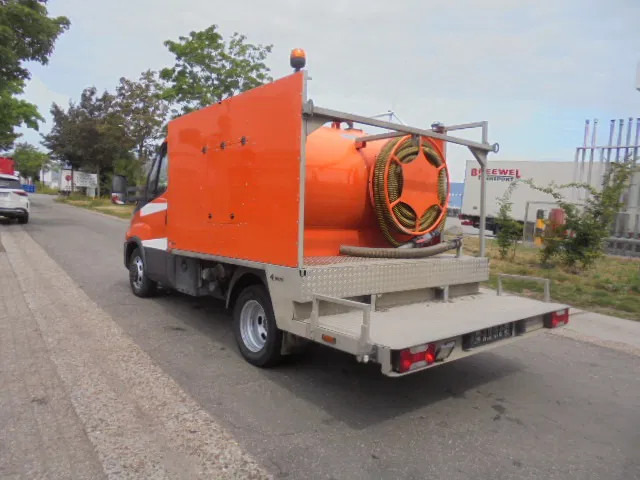 Van Iveco Daily 35C14: picture 18