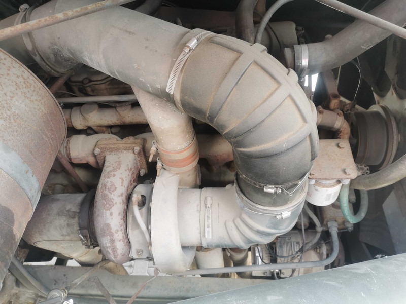 Dropside/ Flatbed truck AM General M920 truck tractor: picture 19 Dropside/ Flatbed truck AM General M920 truck tractor: picture 19