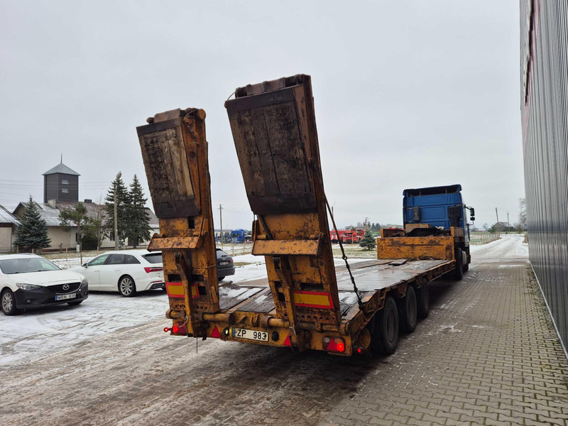 Goldhofer Stpa3 - Low loader semi-trailer: picture 5 Goldhofer Stpa3 - Low loader semi-trailer: picture 5