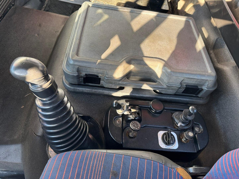 Tipper Renault G300: picture 8