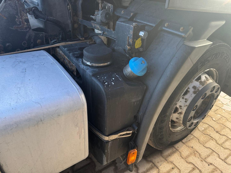 Tractor unit Iveco Stralis AT440S42: picture 16
