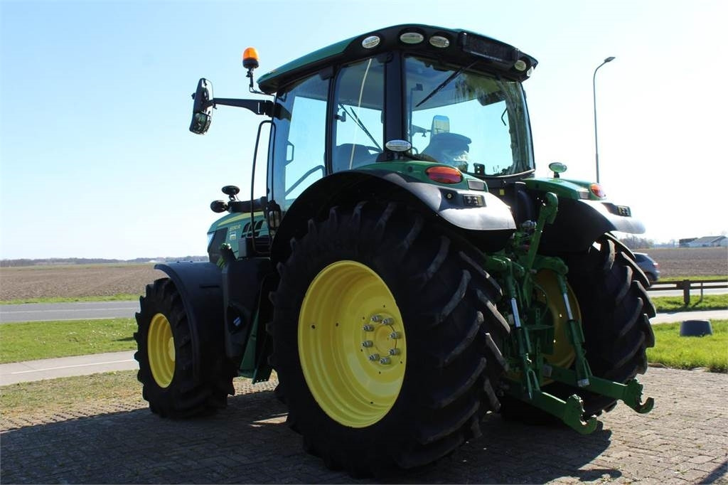 John Deere 6130R - Farm tractor: picture 4 John Deere 6130R - Farm tractor: picture 4