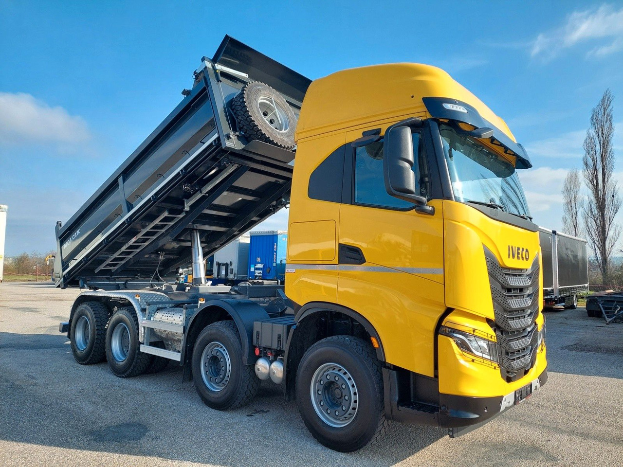 Iveco AS360X53Z Stralis X-WAY 8x4 Bordmatik - Tipper: picture 2 Iveco AS360X53Z Stralis X-WAY 8x4 Bordmatik - Tipper: picture 2