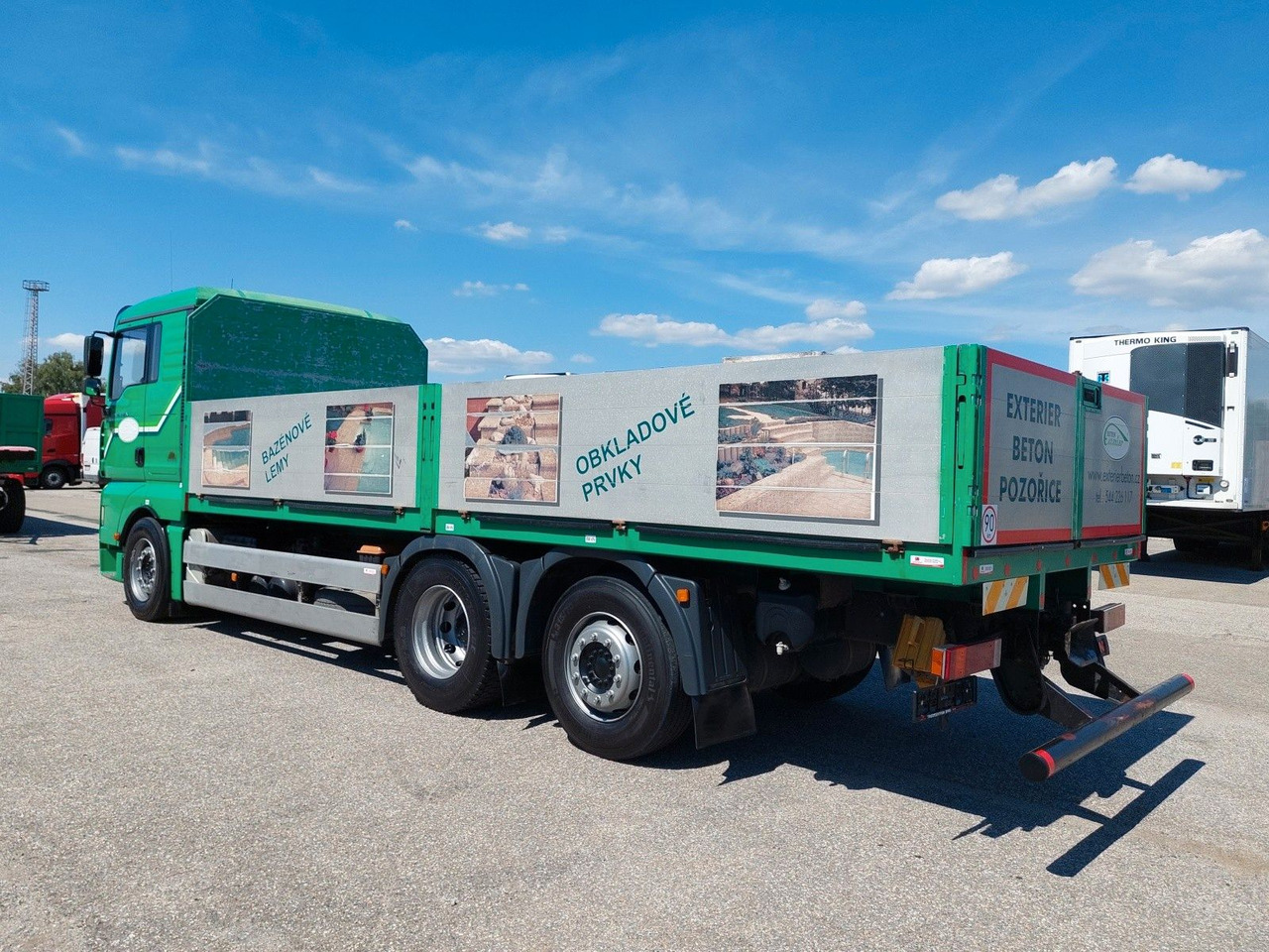 MAN TGA 26.430 LL 6x2-2 - Dropside/ Flatbed truck: picture 3 MAN TGA 26.430 LL 6x2-2 - Dropside/ Flatbed truck: picture 3